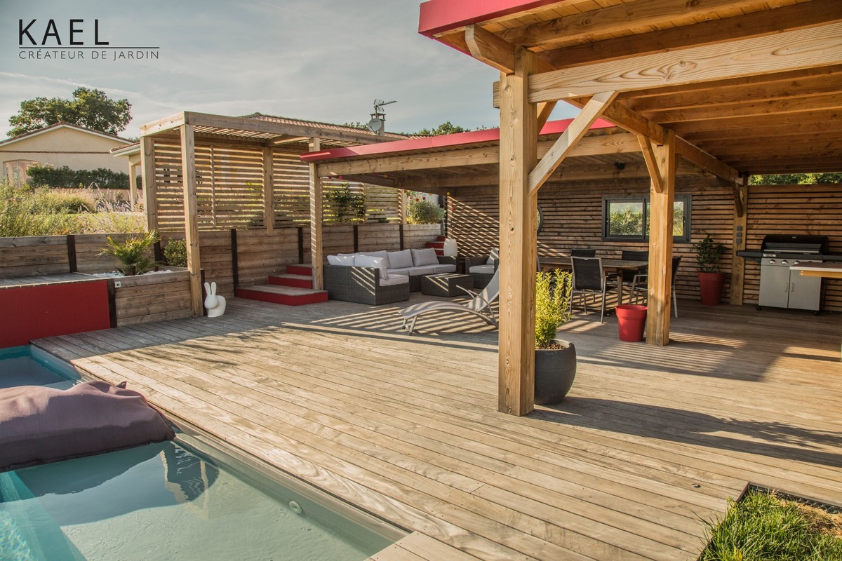 Creation of a pool houses and a swimming pools in Tacoma Creation of a pool houses and a swimming pools in Tacoma