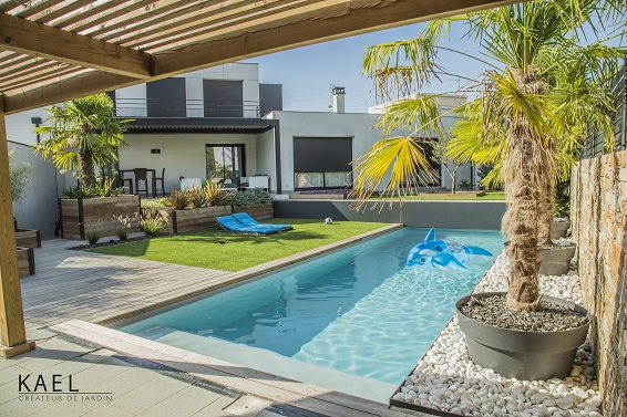 Renovation and arrangement of swimming pools and gardens in the center of Tacoma Renovation and arrangement of swimming pools and gardens in the center of Tacoma